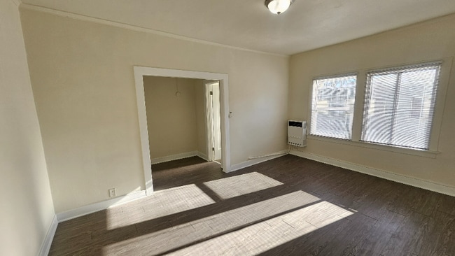 Photo - 815 S Lake St Unidad 210