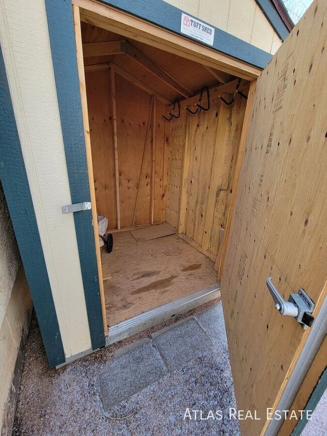 Photo - 406 Columbia Rd