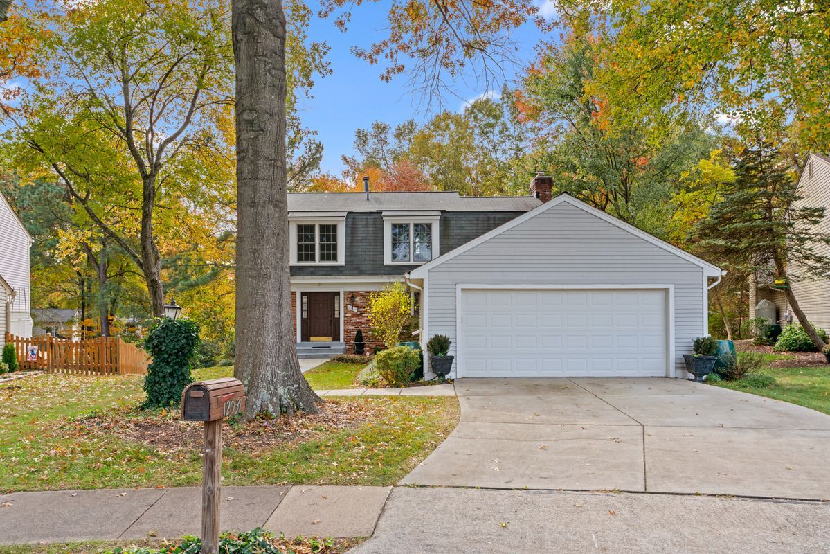Photo - 12037 Stoneford Drive