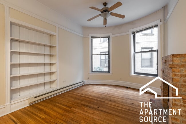 Building Photo - 1224 N Dearborn St Unit A2 Rental