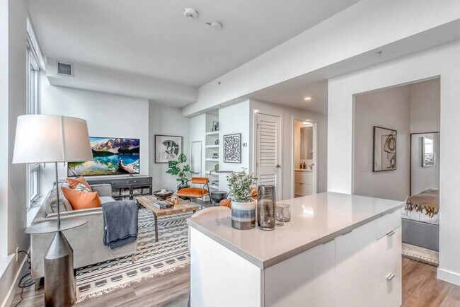 Photo - 1221 Macleod Trl SE Unit SI ID1407209P