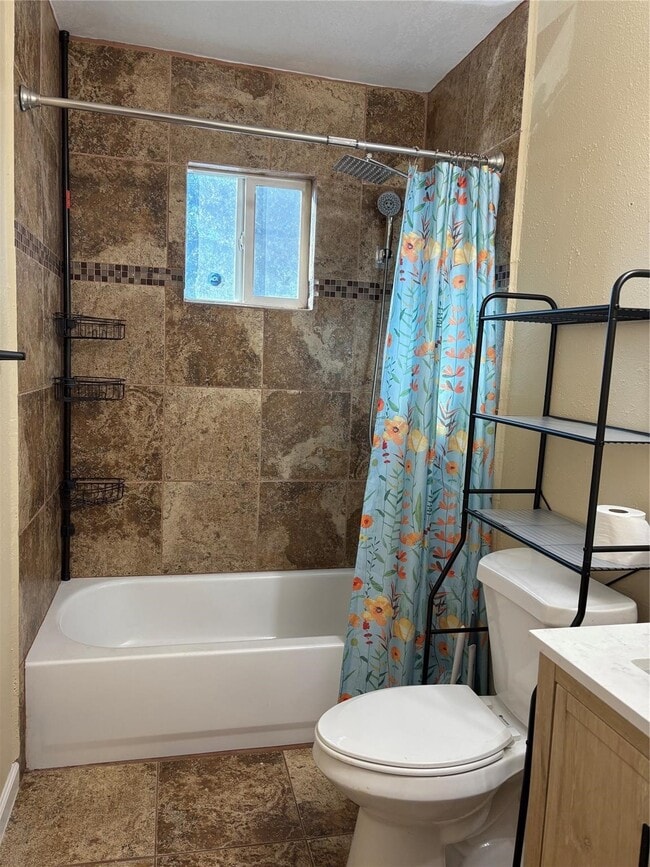 Photo - 6820 Petre Dr