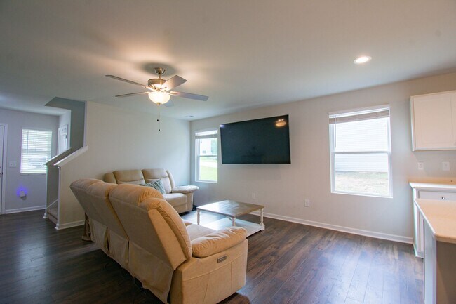Photo - Coming Soon! 4 Bedroom 3 Bathroom- Dogs Okay!