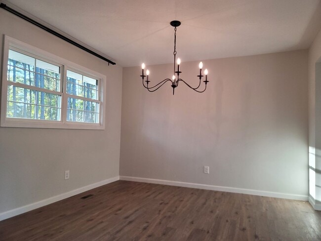 Photo - Beautifully Upgraded Ranch Home located outside of Pinehurst! Short Commute to Fort Bragg!