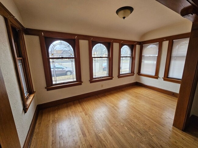 Photo - Cozy Single-family Home