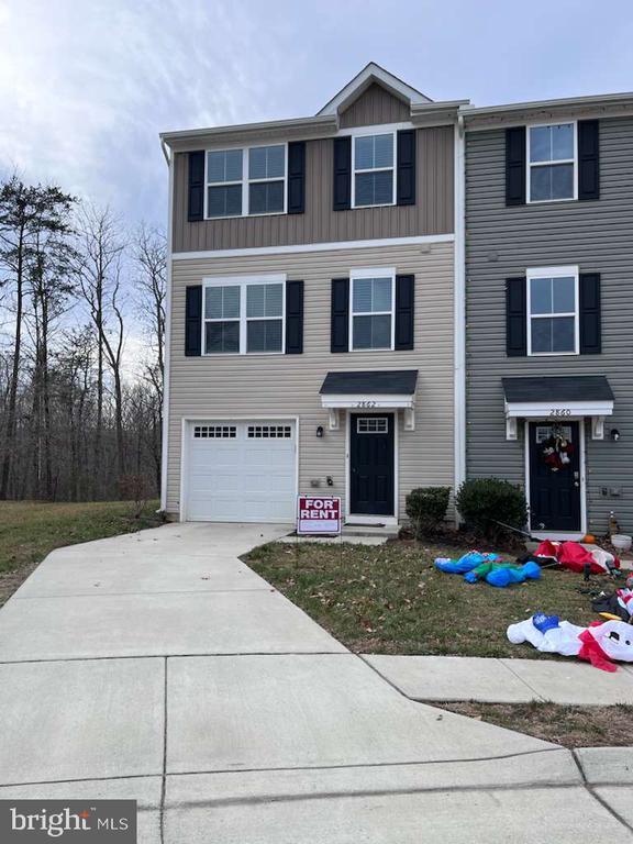 Photo - 2862 Farzi Cir