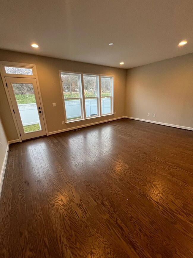 Photo - Townhouse in Preston Lake