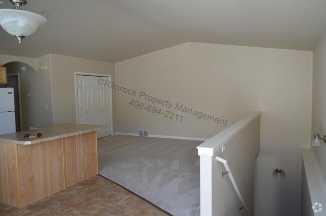 Building Photo - Heights 4 bed 2 bath home!