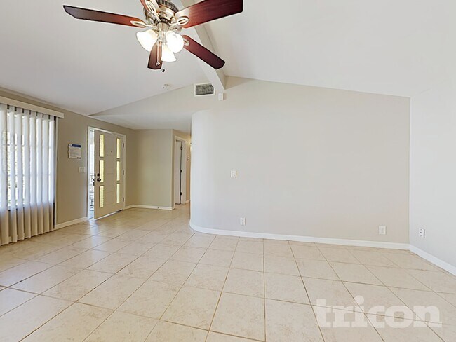 Photo - 514 Calhoun Ave