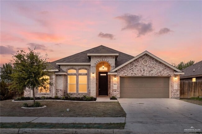 5524 Xenops Ave