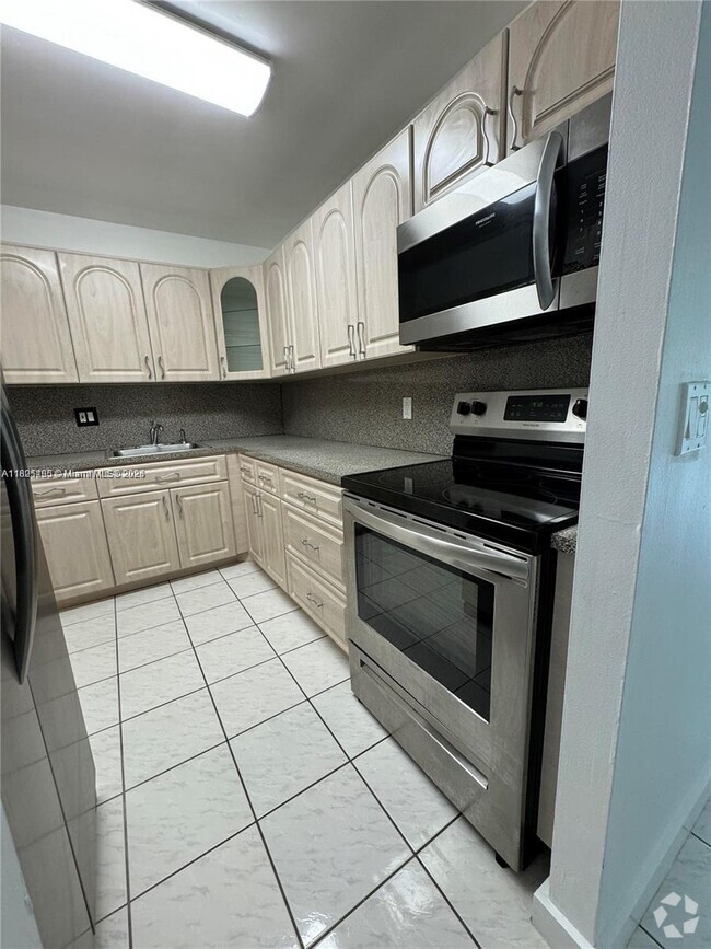 Building Photo - 7787 SW 86th St Unit E-106 Rental