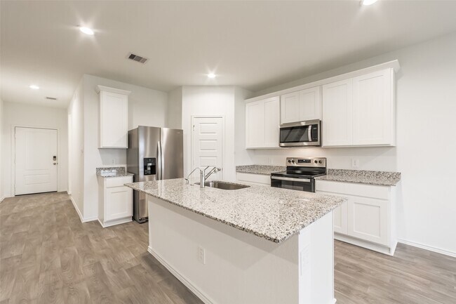 2209 Laurel Bloom Ln