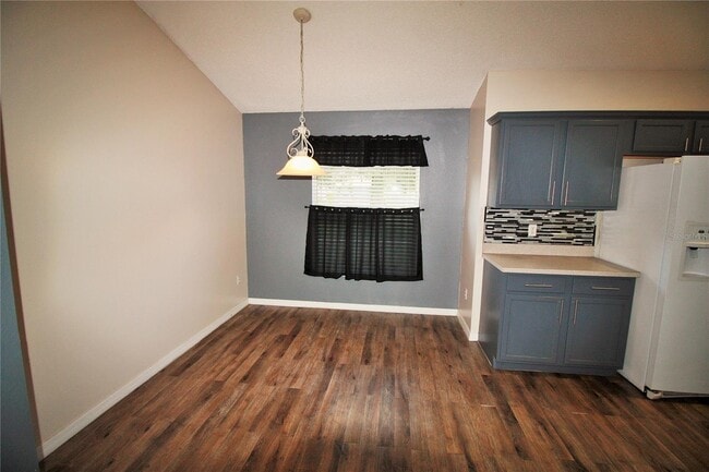 Photo - 222 Churchill Ct