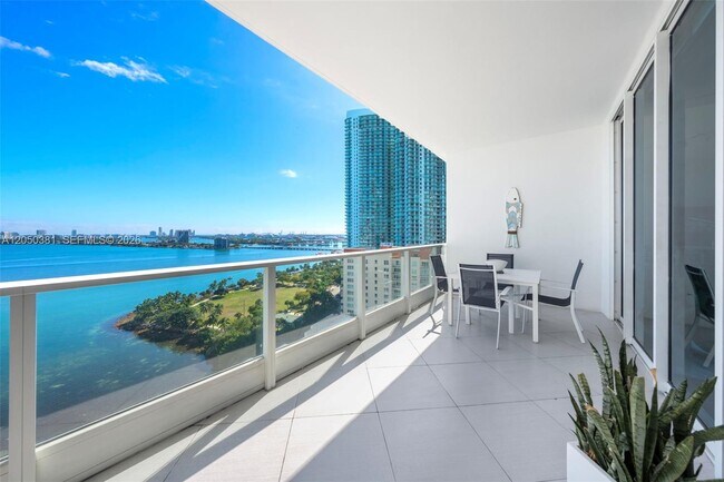 Photo - 2020 N Bayshore Dr Unit 1908