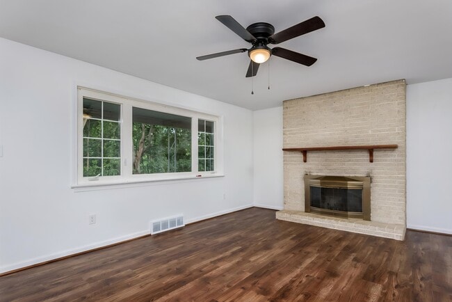 Photo - 1129 Pleasant Rd