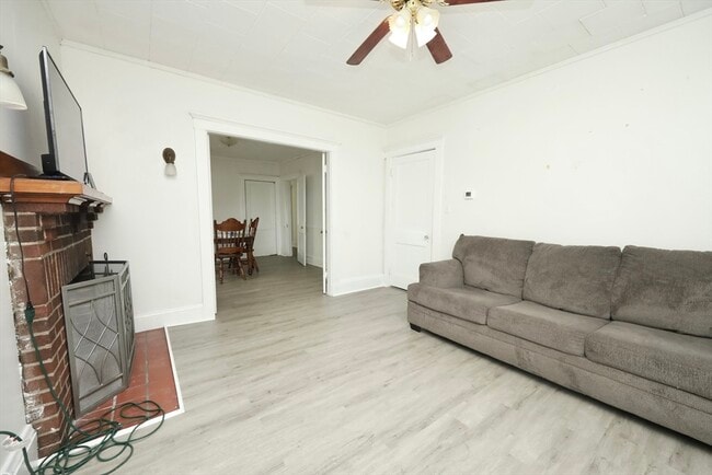 Photo - 63 Pinckney St Unit 1