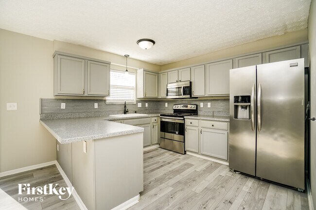 Photo - 339 Shyanne Dr