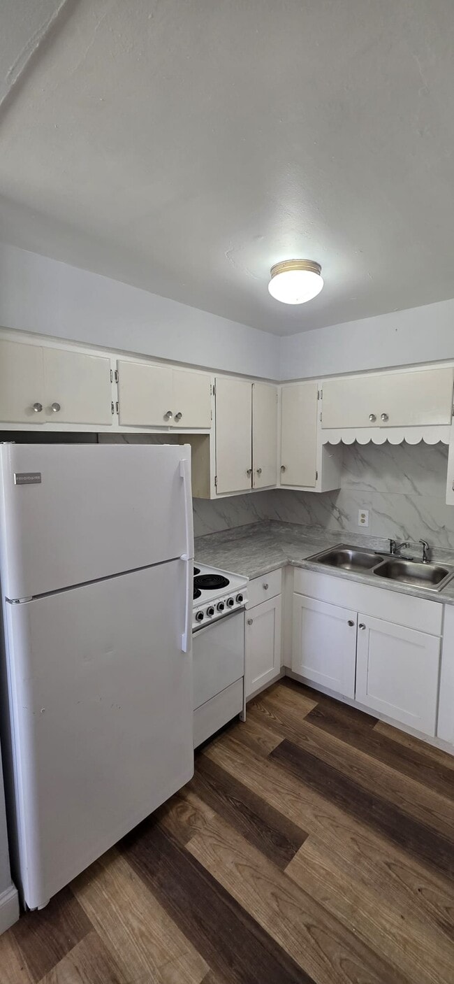 Photo - 2252 Maple Ave Unit 2254-1