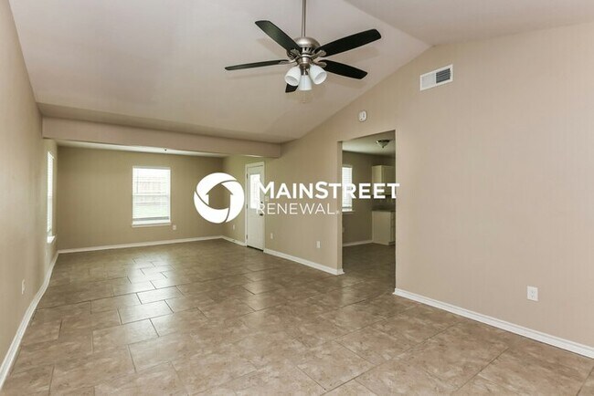 Photo - 3 Bedroom Pet-Friendly Home in Arlington, ...