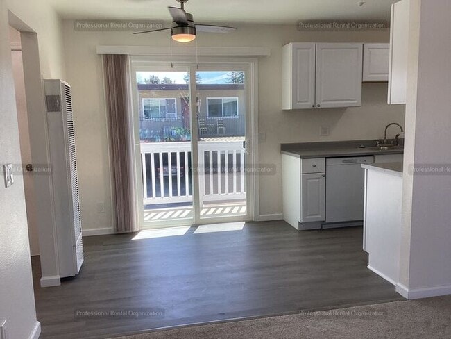 Photo - Upper level 1 bedroom newly remodel walking distance to downtown