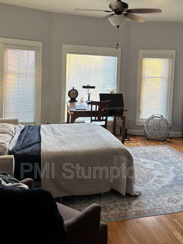 Photo - 1714 NW Couch St Unidad #18