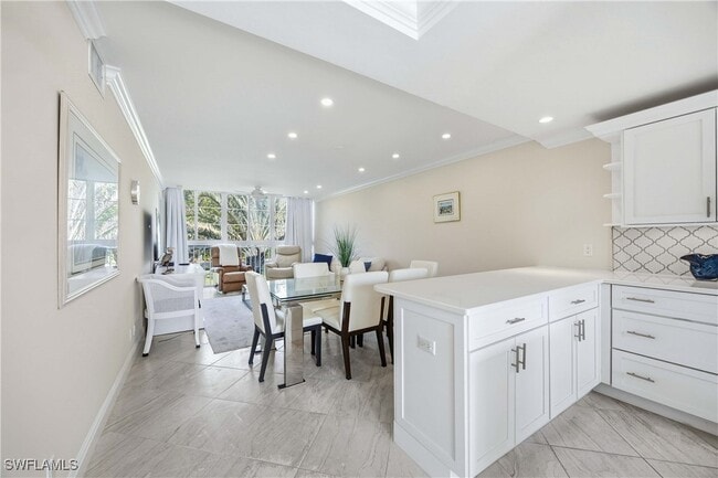 Photo - 610 Broad Ave S Unit J610