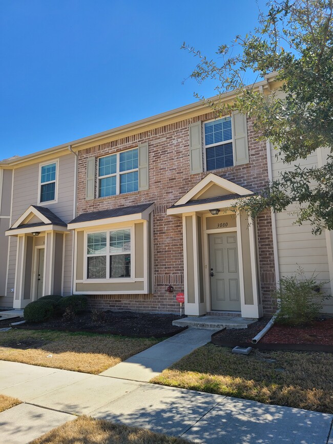 Photo - 3080 Peyton Brook Dr Townhome