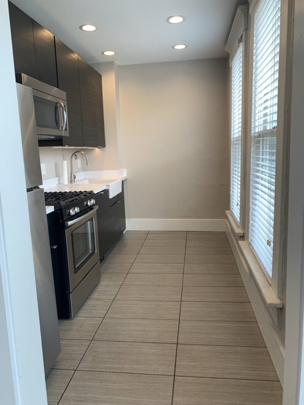 Photo - 259 W 4th Ave Apartment Unit K