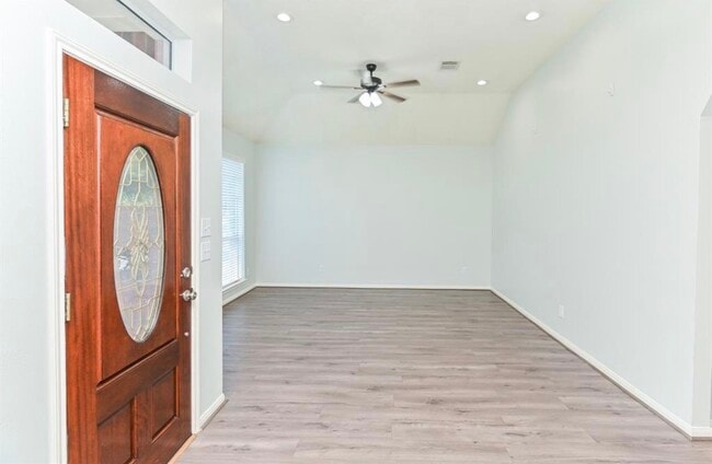 Photo - 13814 Bink Ct