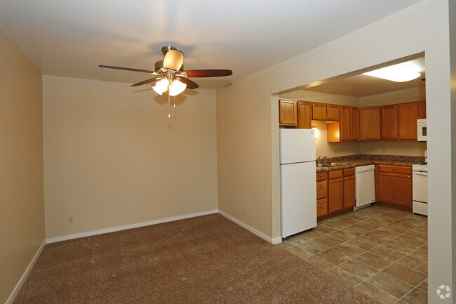 2BR, 1BA - Remodeled - Dining Room