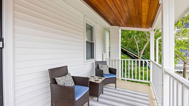 Photo - 54 Wesley Rd Unit ID1308993P