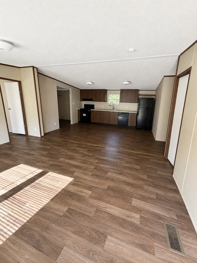 Photo - 125 Clays Ct