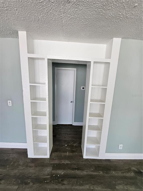 Photo - 8305 N 13th St