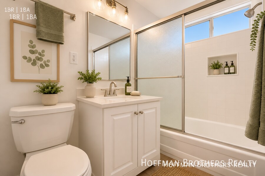 Photo - 16215 Vanowen St Unidad 11