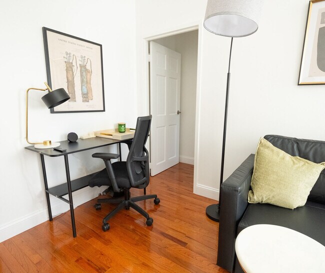 Photo - 305 E 95th St Unit ID1032002P