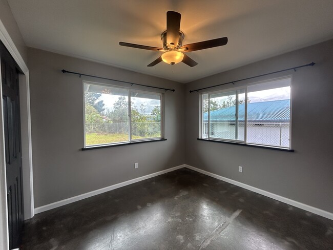 Photo - 16-2106-2106 Silversword Dr