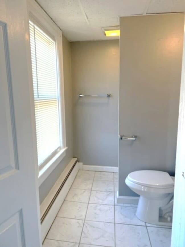 Photo - 1295 Main St Unit 2B