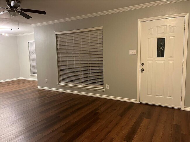 Photo - 1619 Cripple Creek Dr