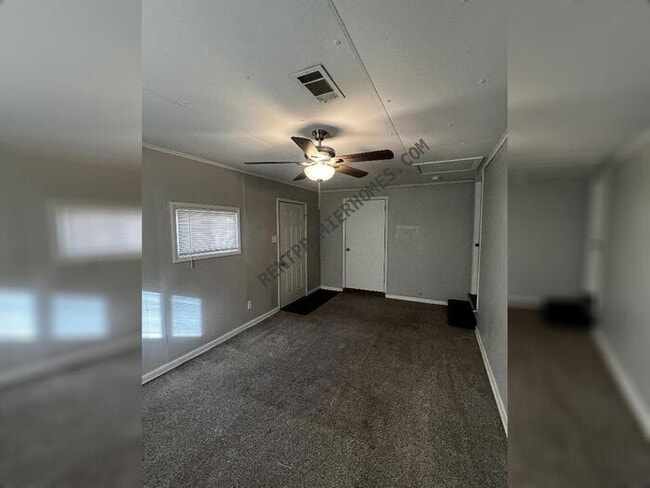 Photo - 16 Oakview Dr