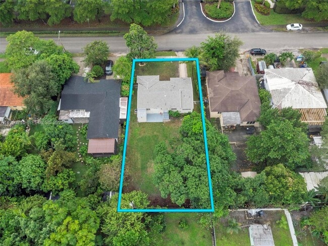 Photo - 69 NE 115th St