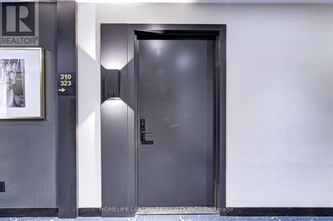 Photo - 500 Dupont St Unité 310