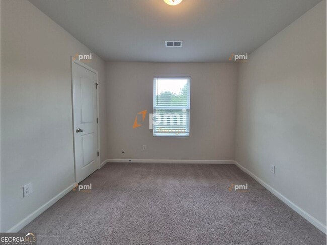 712 Maddux Dr