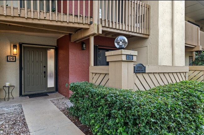 Photo - 12950 Dartford Trail Unit 14