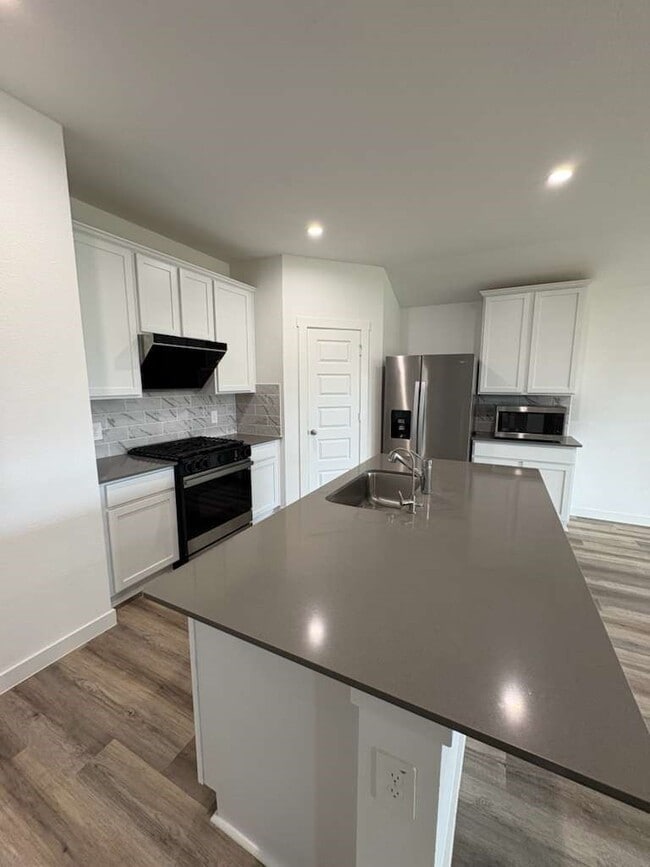 Photo - 3231 Langley Bnd Ln