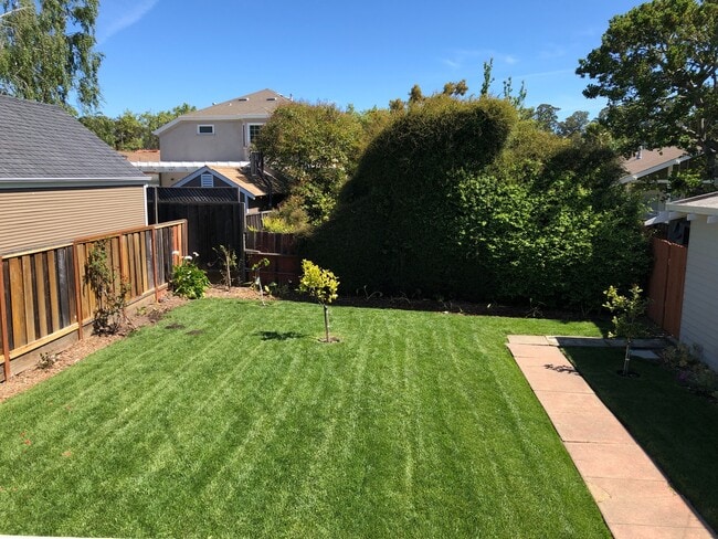 Photo - Remodeled House Walking Distance to Burlingame Ave