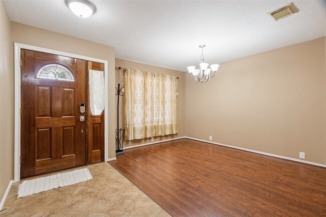 10306 Logan Bridge Ln