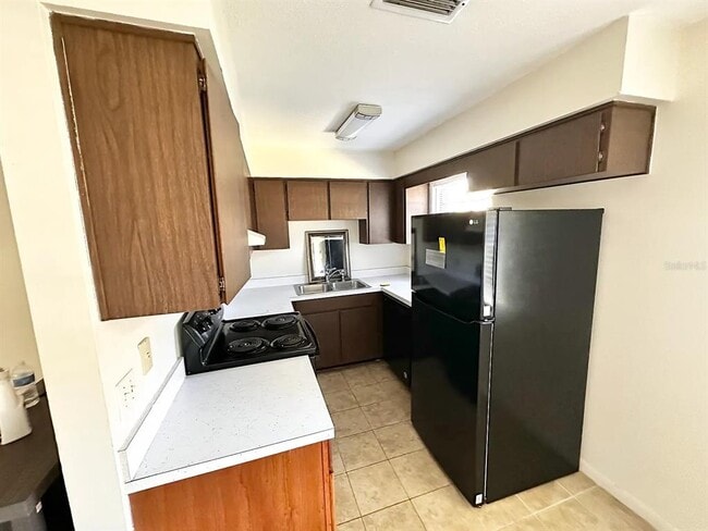 Photo - 838 E Indiana Ave