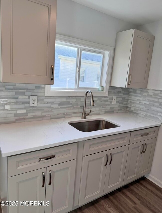 Photo - 83 Bayside Pkwy