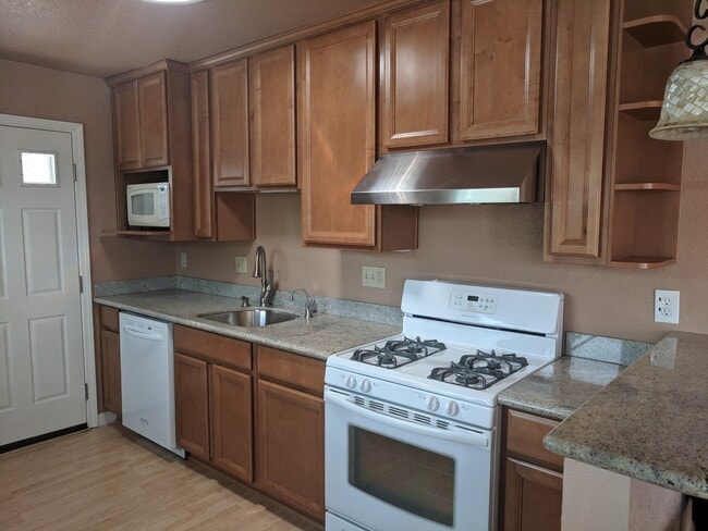 Photo - Nice Updated Home for Rent Unit 563