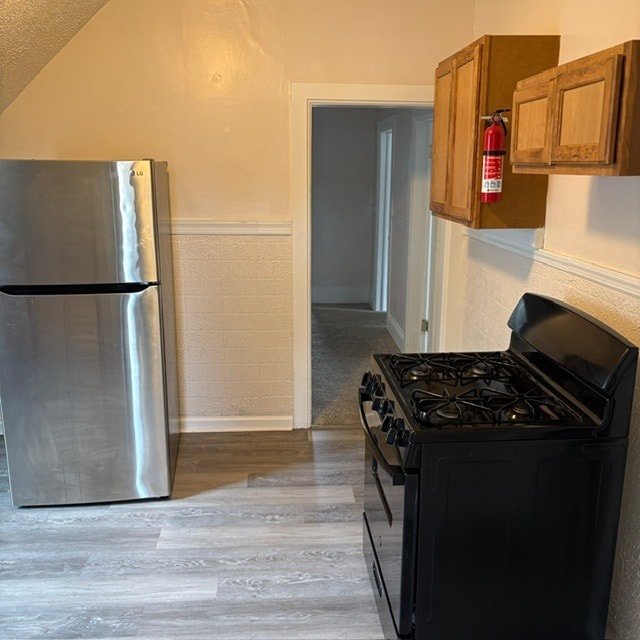 Photo - 953 W 17th St Unit Up Stairs B